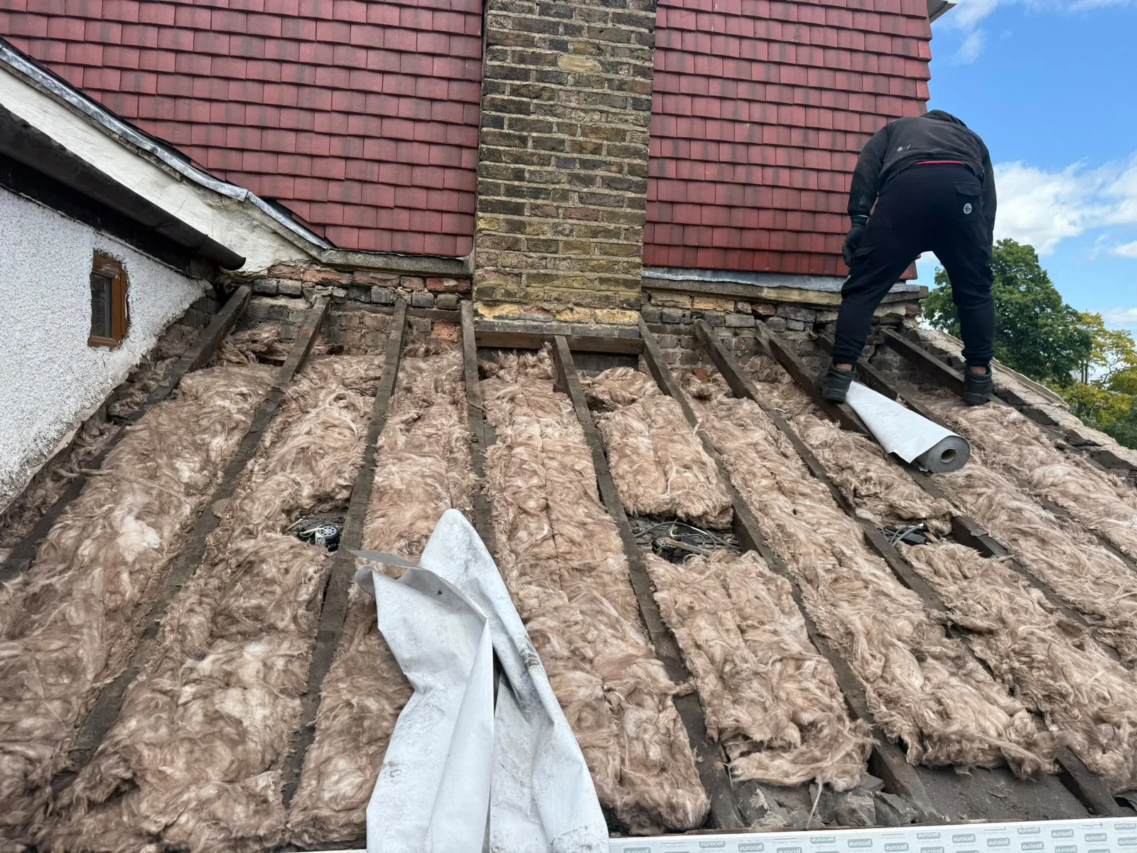 Roof repair work on an existing tiled roof